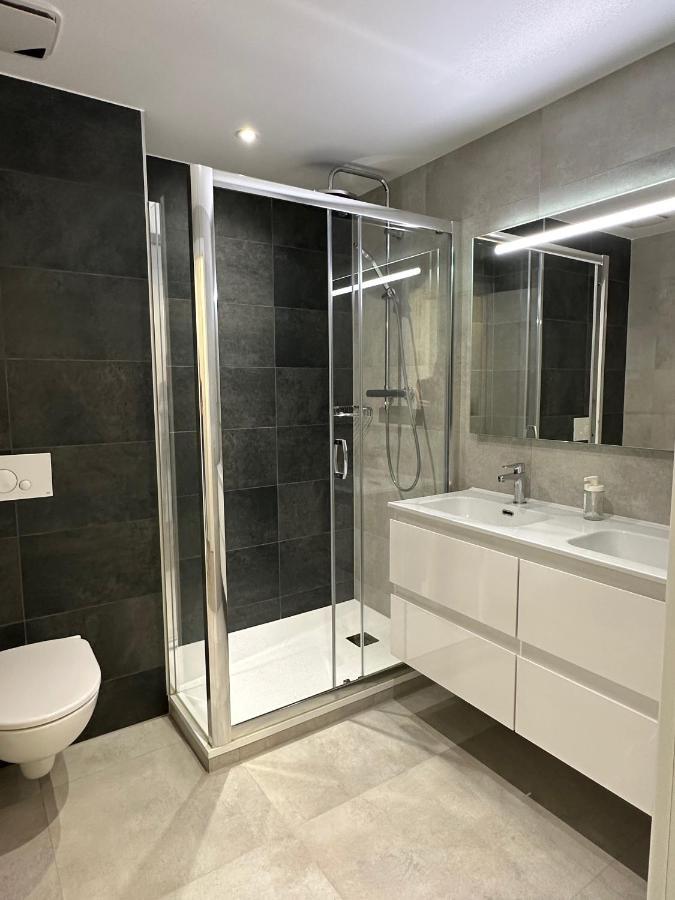E1 Presidential Studios On High Floor With Stunning Sea Views Gibraltar Exterior photo